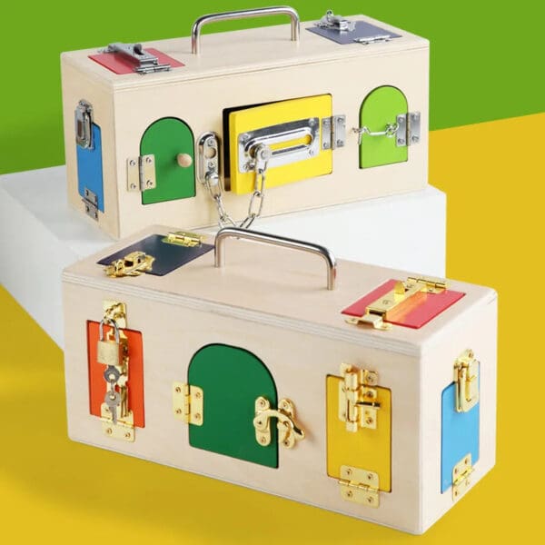 Wholesale Wooden Unlocking Box Toys for Kids' Learning Activities