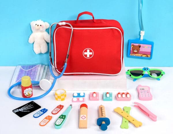 Wholesale Wooden Pretend Play Toys Doctor Nurse Medical Kit Simulation Toy Set for Kids Dropshipping - Image 7