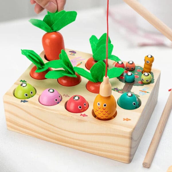 Wholesale Wooden Fish Toys 3-in-1 Carrot Pulling, Fishing, and Bug Catching Game Educational Toy for Kids Dropshipping