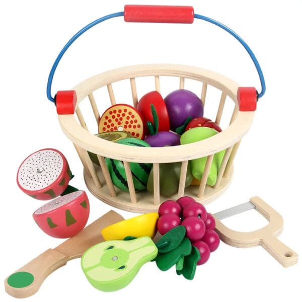 Wholesale Wooden Pretend Play Toys Magnetic Fruit and Vegetable Cutting Set for Kids Kitchen Play Food Educational Toys