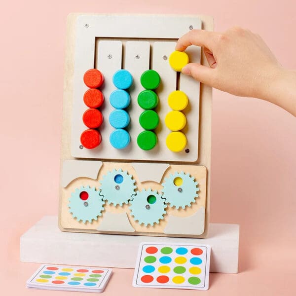 Manufacture Color Matching Game Wooden Puzzle for Kids, Montessori Rotating Four-Color Gear Maze for Shape and Color Recognition - Image 2